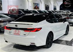 تۆیۆتا کامری